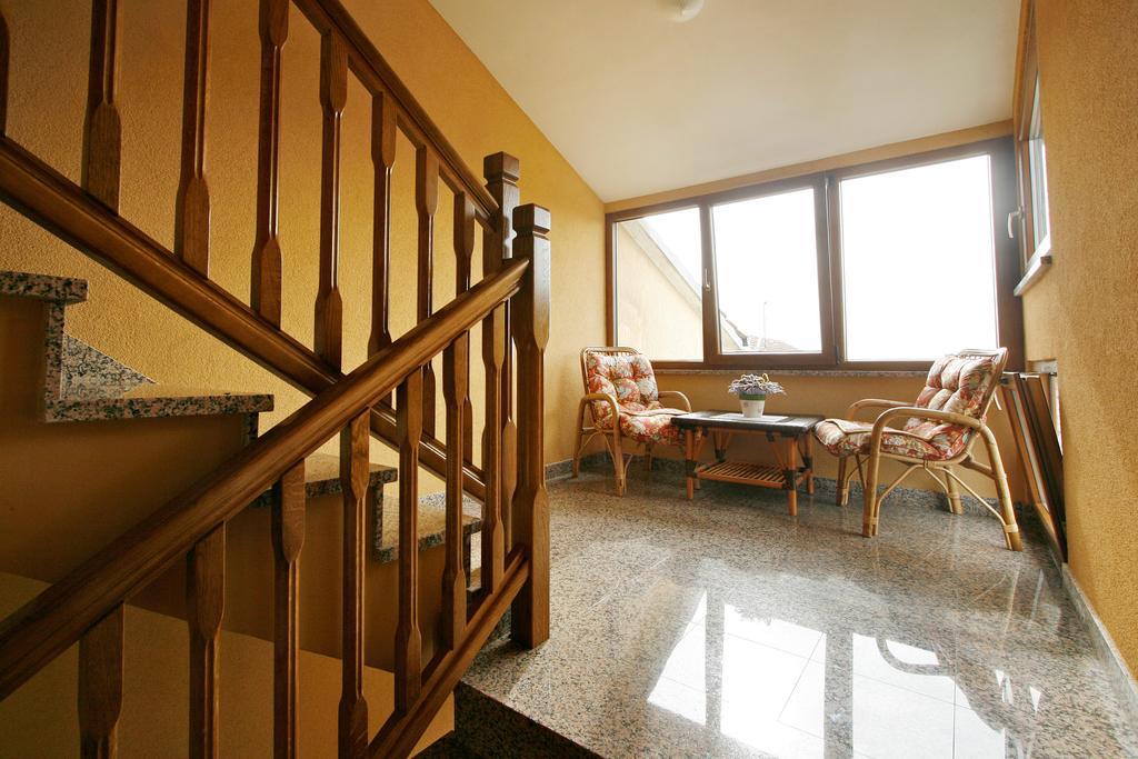 Bella Vista Apartment โปเรช ภายนอก รูปภาพ